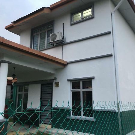Permata Impian Villa Банги Екстериор снимка